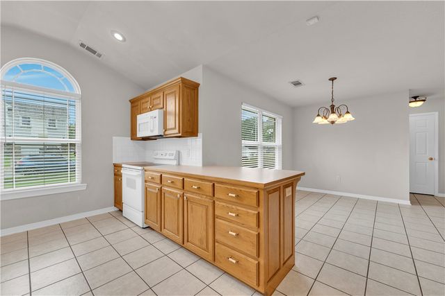 832 Palisades Avenue, Springdale, AR 72764