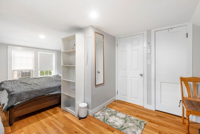 665 S Main St, Sharon, MA 02067