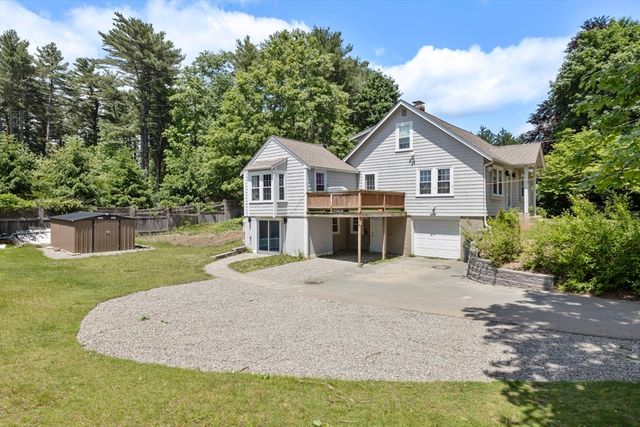 665 S Main St, Sharon, MA 02067