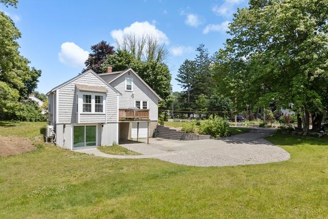 665 S Main St, Sharon, MA 02067