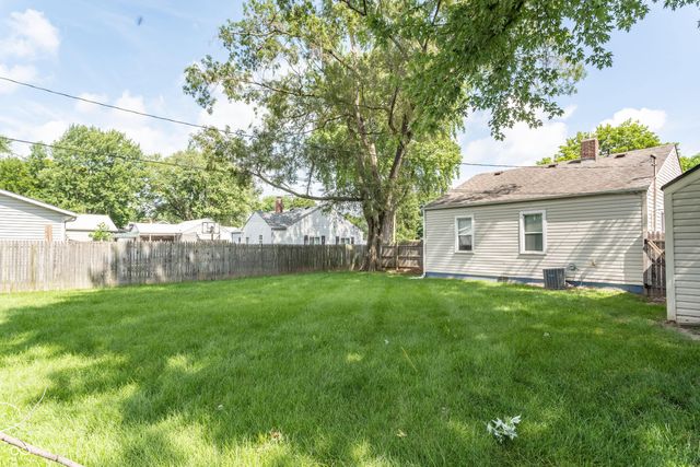 225 North Street, Chesterfield, IN 46017