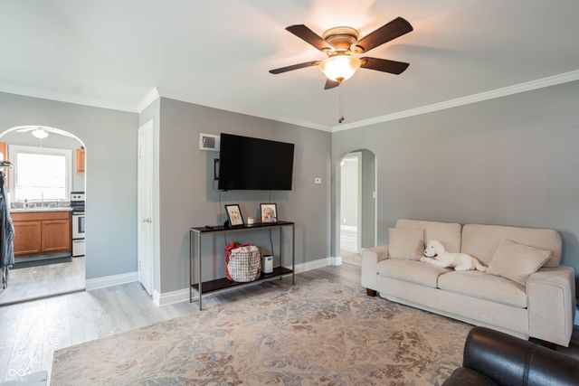 225 North Street, Chesterfield, IN 46017