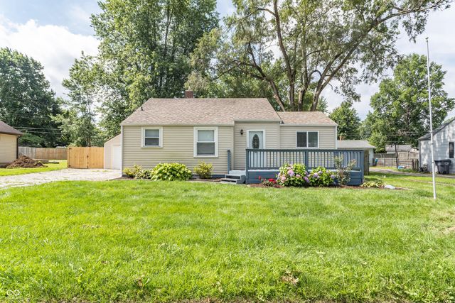 225 North Street, Chesterfield, IN 46017