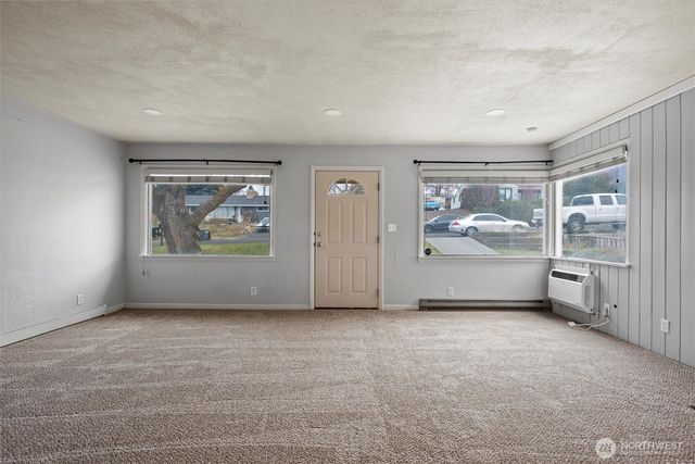 246 Maringo Rd, Ephrata, WA 98823