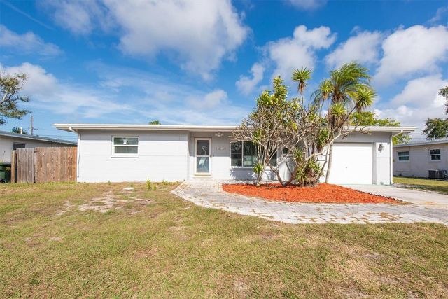 10739 64TH AVENUE, Seminole, FL 33772