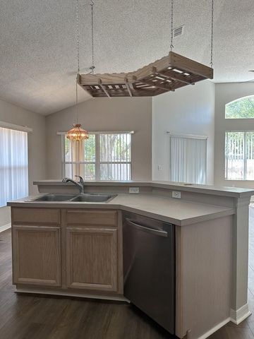 8928 SOUTHBAY DRIVE, Tampa, FL 33615