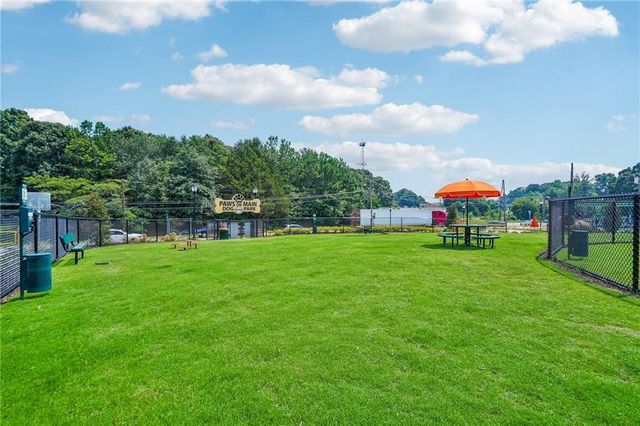 2615 Skyline Drive, Atlanta, GA 30337