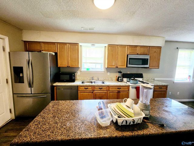 1104 Compton Avenue, Albertville, AL 35950