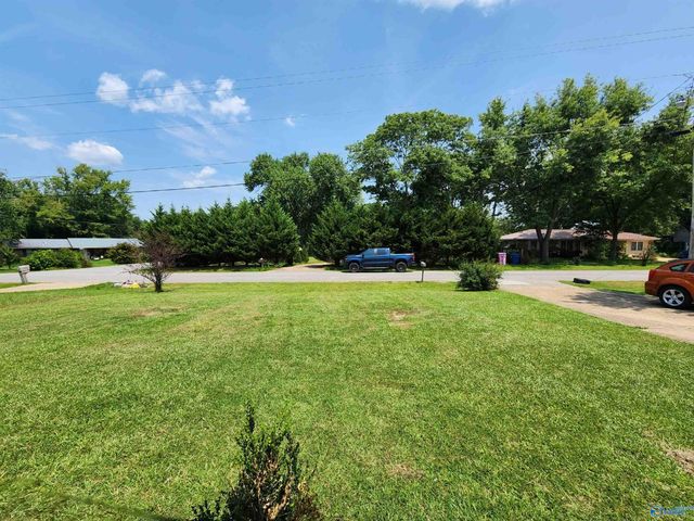 1104 Compton Avenue, Albertville, AL 35950