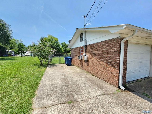 1104 Compton Avenue, Albertville, AL 35950