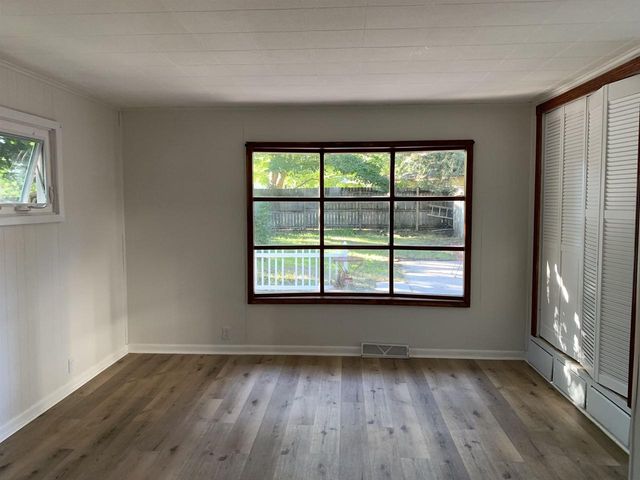 1112 Eaton Avenue, Beloit, WI 53511