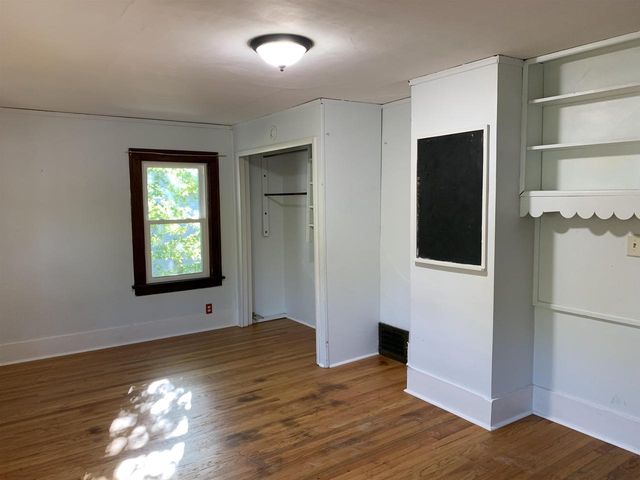 1112 Eaton Avenue, Beloit, WI 53511
