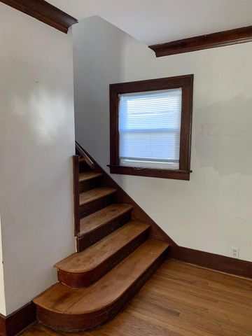 1112 Eaton Avenue, Beloit, WI 53511