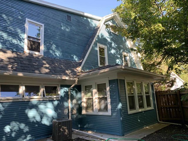 1112 Eaton Avenue, Beloit, WI 53511