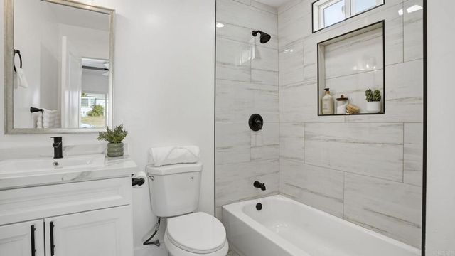 336 Los Angeles Place, San Diego, CA 92114