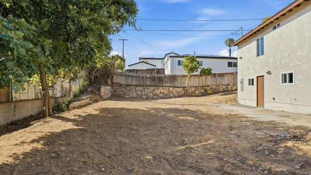 336 Los Angeles Place, San Diego, CA 92114