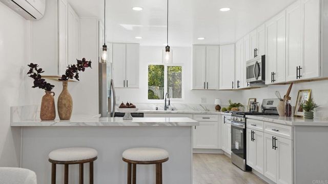 336 Los Angeles Place, San Diego, CA 92114