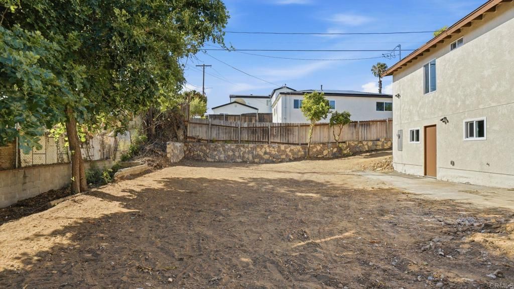 Image 20 of property listing at 336 Los Angeles Place, San Diego, CA 92114