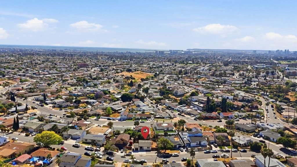 Image 30 of property listing at 336 Los Angeles Place, San Diego, CA 92114