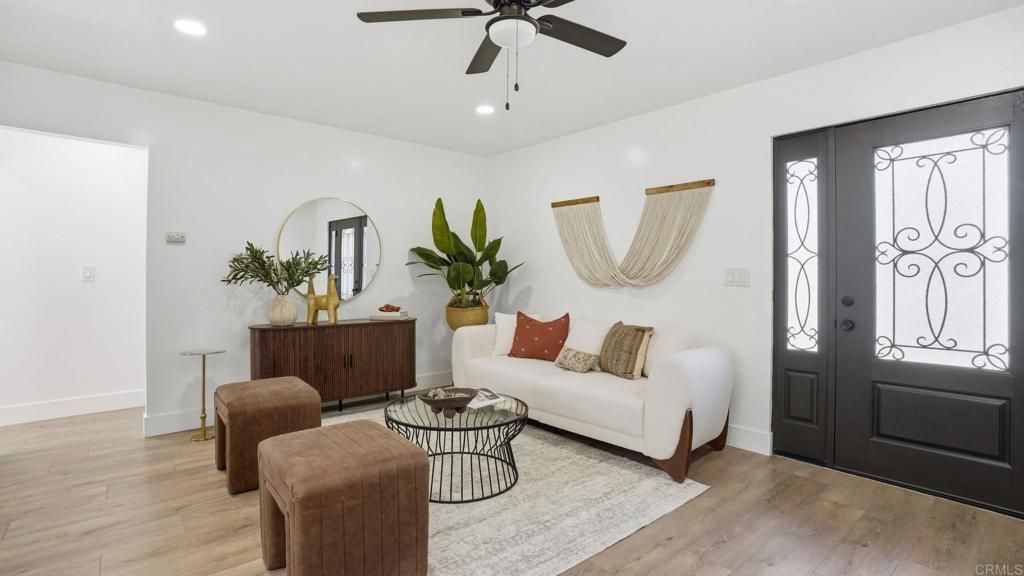 Image 4 of property listing at 336 Los Angeles Place, San Diego, CA 92114