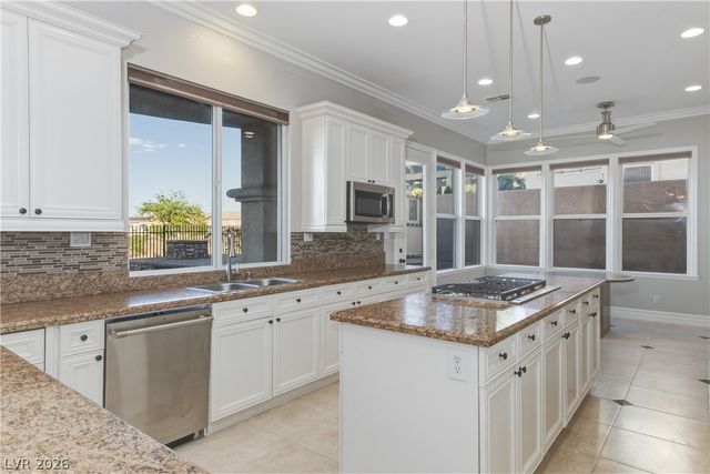 1212 Martini Drive, Henderson, NV 89052