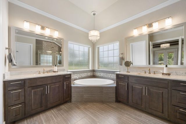 2120 High Lonesome DR, Leander, TX 78641