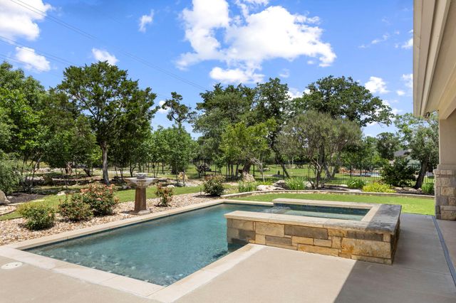 2120 High Lonesome DR, Leander, TX 78641