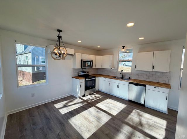 630 Selene Street, Lynchburg, VA 24502