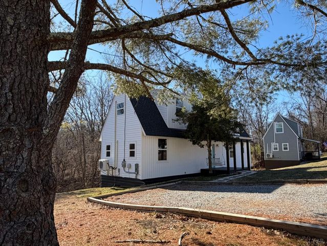 630 Selene Street, Lynchburg, VA 24502