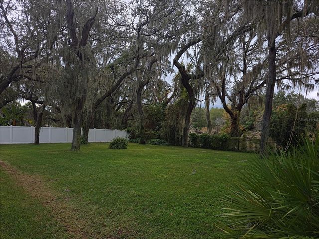 34041 HIGHLAND ROAD, Leesburg, FL 34788