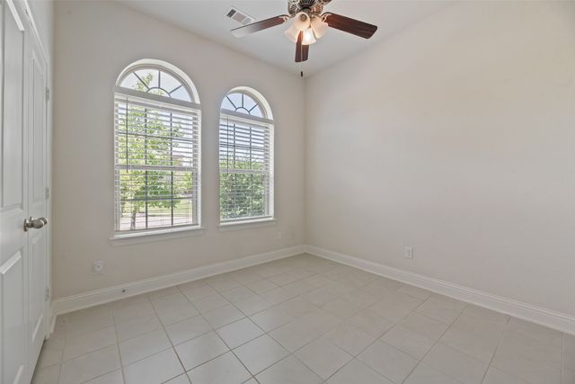 1024 Fairway Ranch Parkway, Roanoke, TX 76262