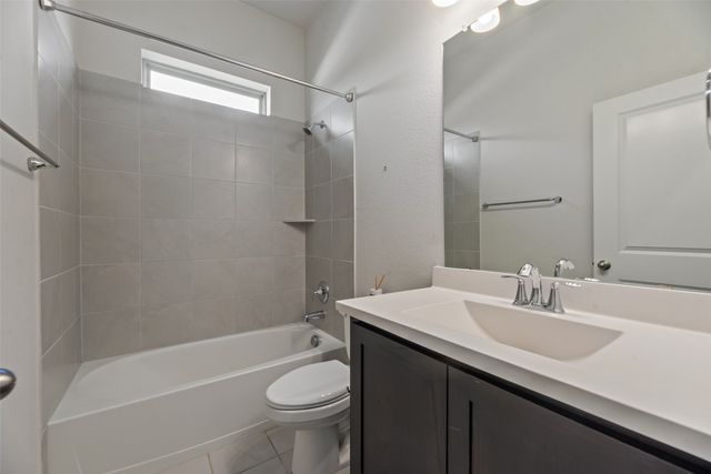 1024 Fairway Ranch Parkway, Roanoke, TX 76262