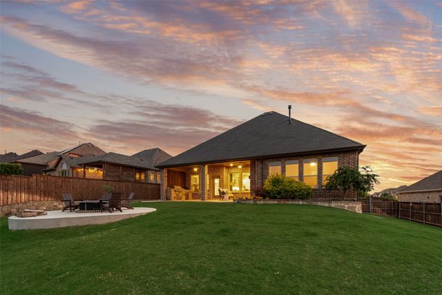 1024 Fairway Ranch Parkway, Roanoke, TX 76262