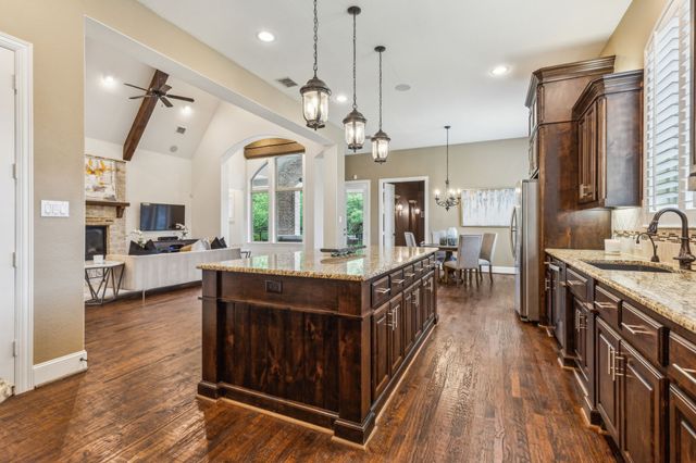 280 Gentry Drive, Prosper, TX 75078
