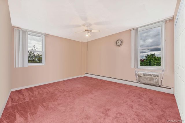 54-40 Little Neck Parkway 4F, Little Neck, NY 11362