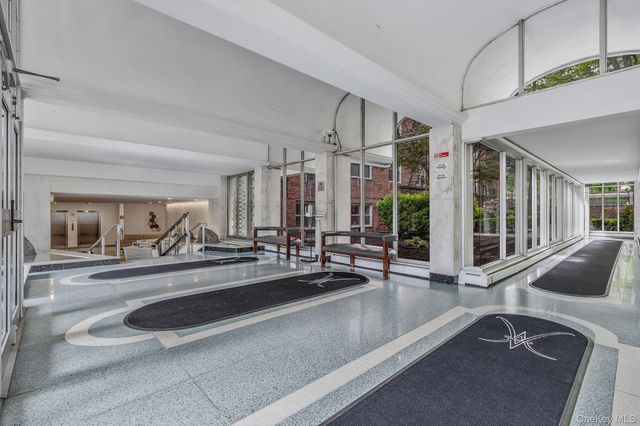 54-40 Little Neck Parkway 4F, Little Neck, NY 11362