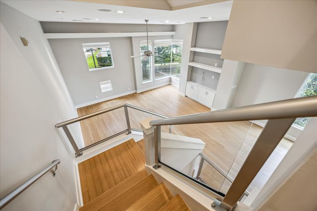 1610 Calumet Street, Houston, TX 77004