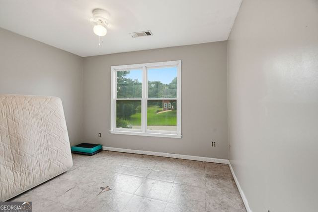1107 Brookfield Drive SE, Conyers, GA 30013