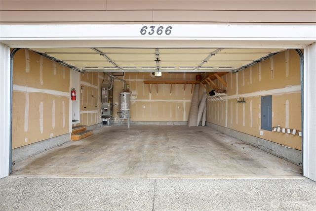 6366 Juanita Circle NE, Bremerton, WA 98311