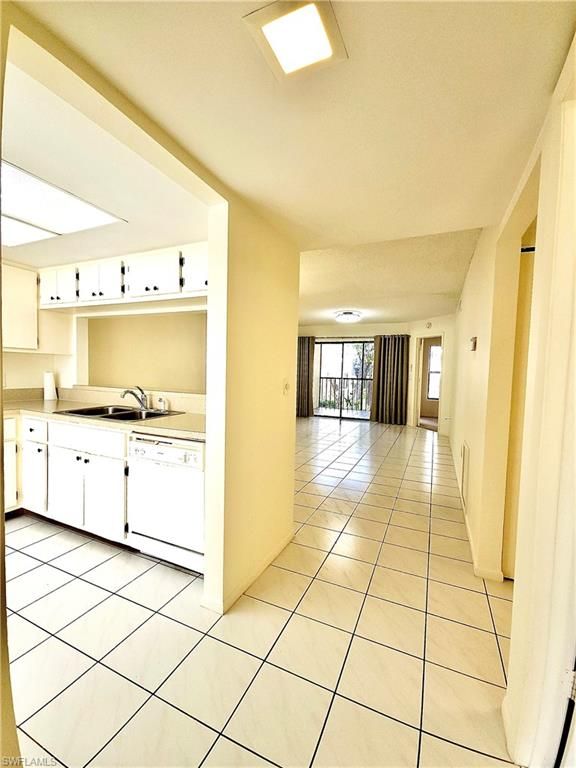 15075 Parkside DR 102, FORT MYERS, FL 33908 — photo 5