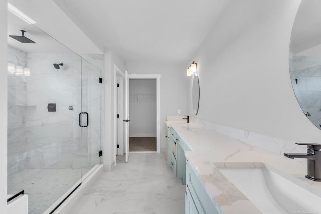 42419 Magnolia Drive, Sterling Heights, MI 48314