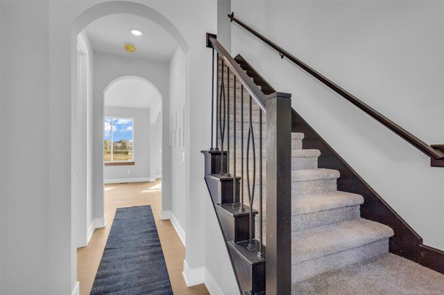 42419 Magnolia Drive, Sterling Heights, MI 48314