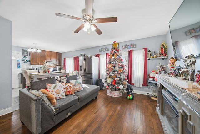 16207 Justine Street, Markham, IL 60428