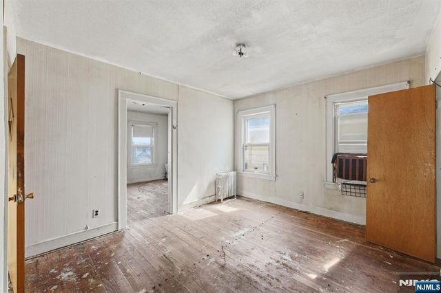 1024 Julia Street, Elizabeth, NJ 07201