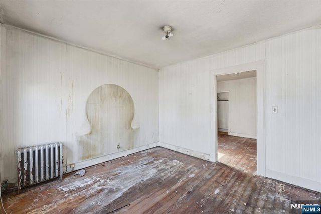 1024 Julia Street, Elizabeth, NJ 07201