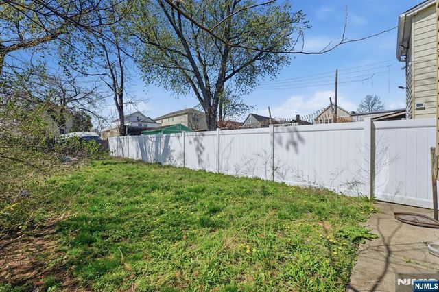 1024 Julia Street, Elizabeth, NJ 07201