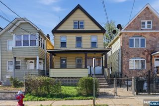1024 Julia Street, Elizabeth, NJ 07201