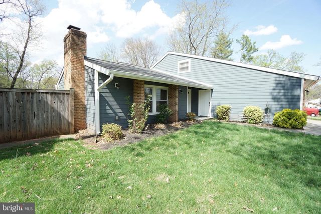 322 SUGARLAND RUN DR, Sterling, VA 20164
