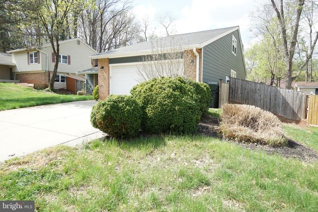 322 SUGARLAND RUN DR, Sterling, VA 20164