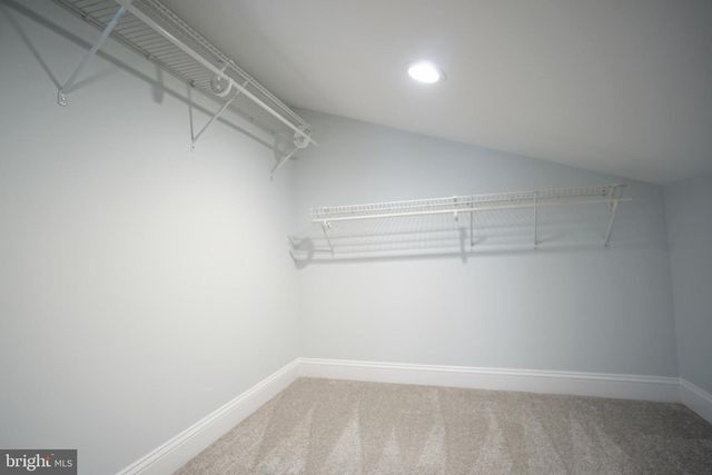 322 SUGARLAND RUN DR, Sterling, VA 20164